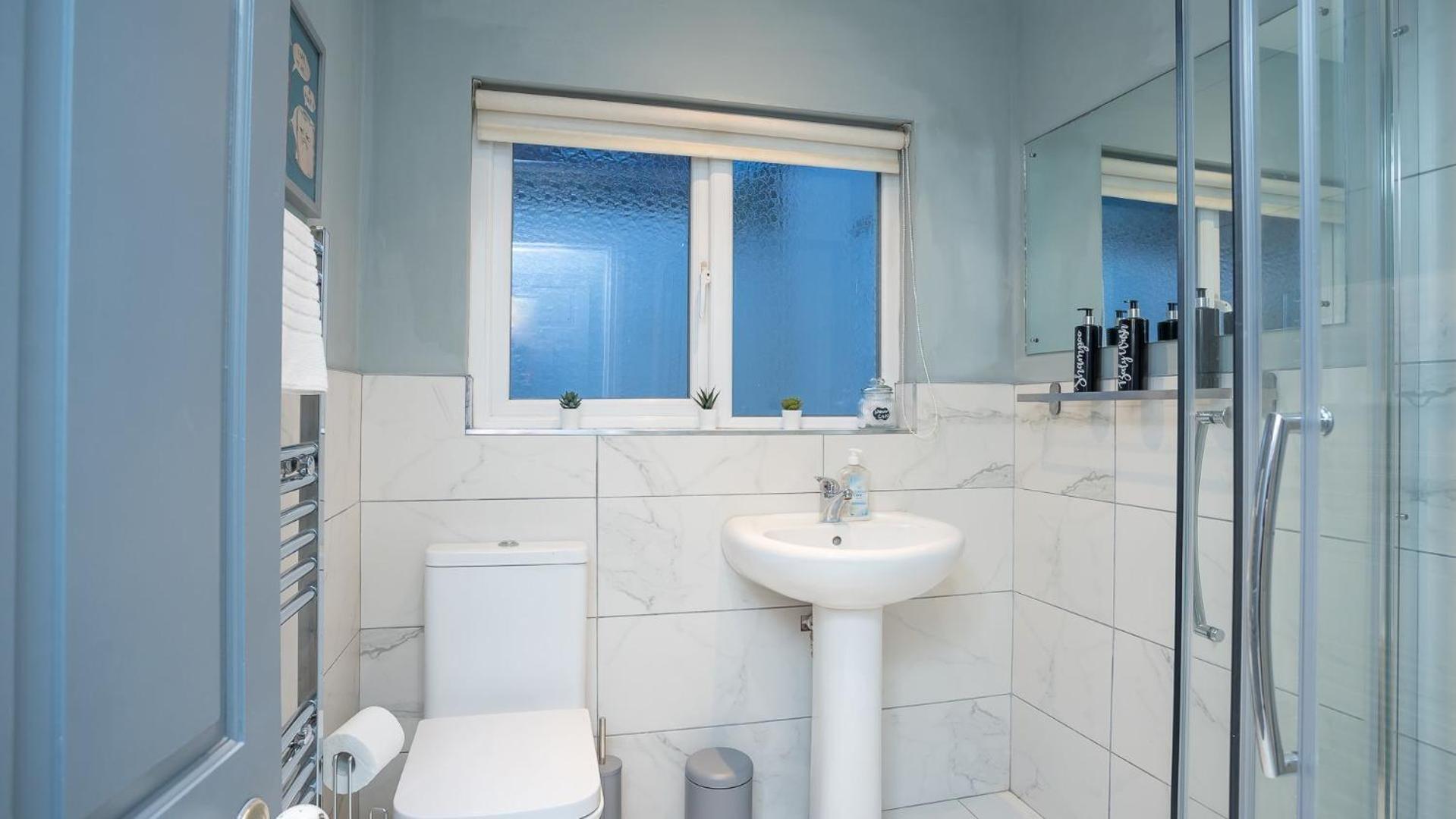 1 Bdr Apartment At Queens Uni By Belfast City Breaks Экстерьер фото