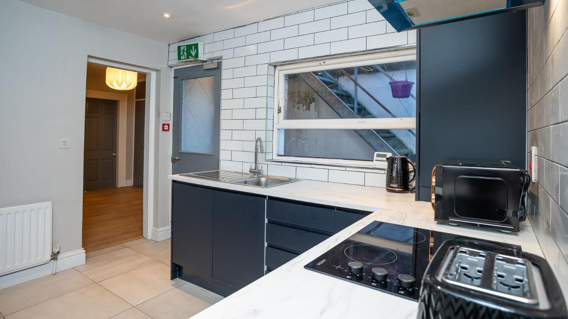 1 Bdr Apartment At Queens Uni By Belfast City Breaks Экстерьер фото